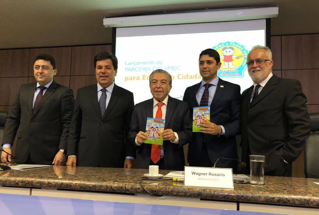 Parceria entre Instituto Mauricio de Sousa, CGU e MEC